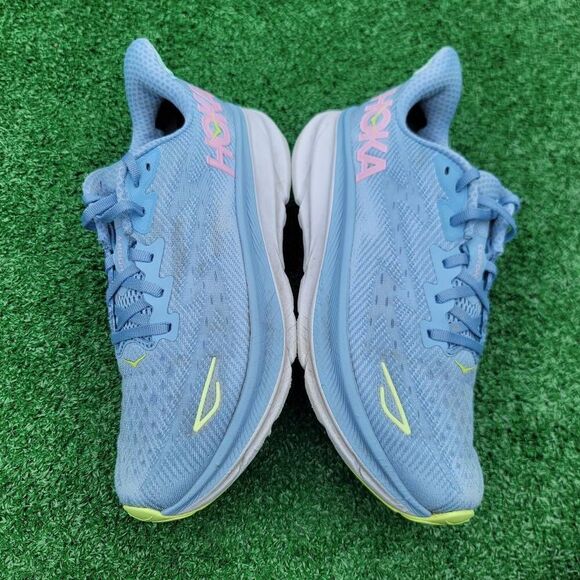 Hoka One One Clifton 9 - Women's running shoes - Size 9B - Picture 8 of 11